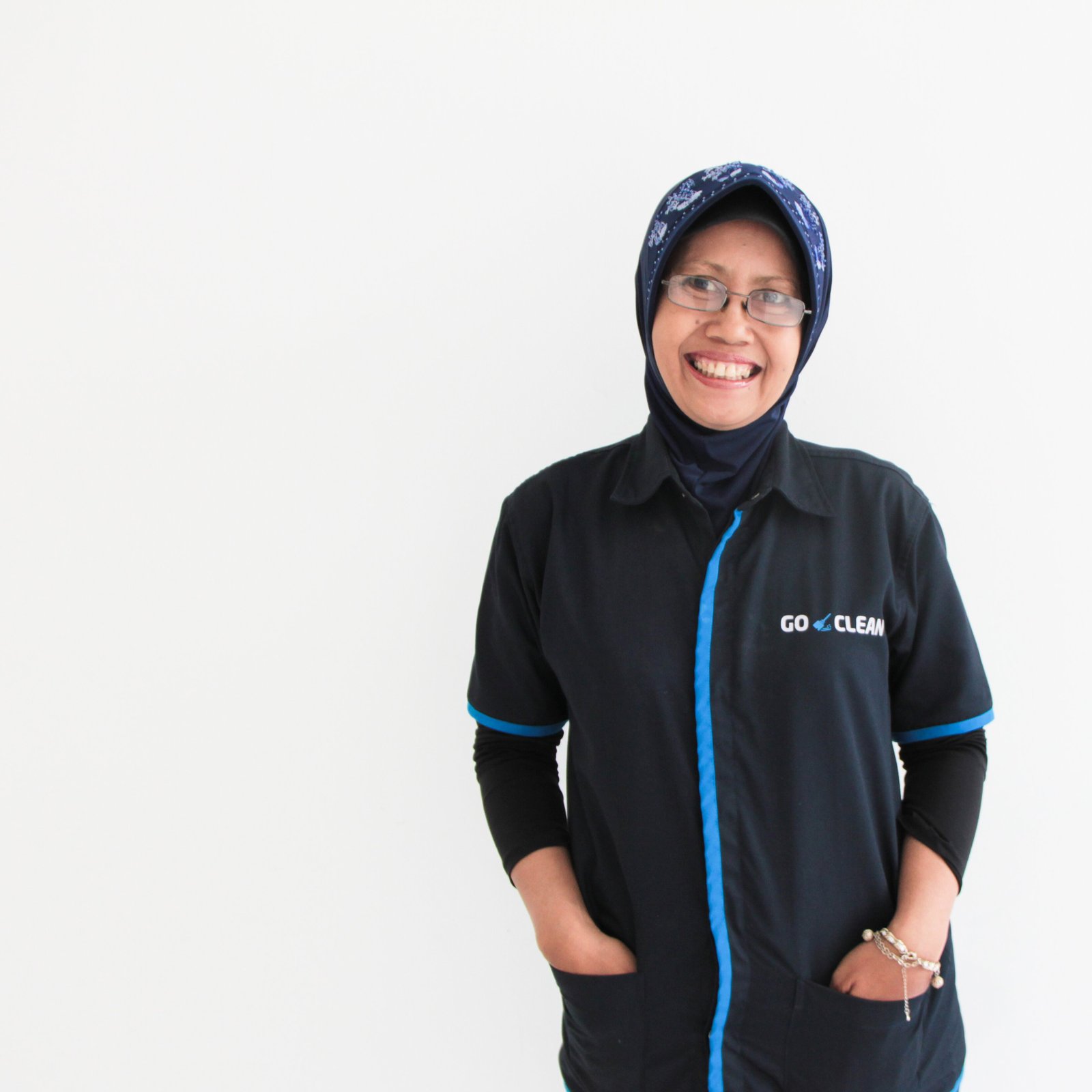 Mari Mengenal Lebih Dekat Mitra GO-CLEAN : Ibu Resty